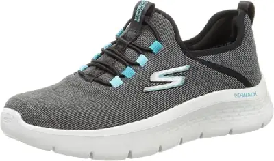 Zapatillas sin cordones Skechers Go Walk Flex Lucy para mujer, vistas en ángulo lateral, con diseño flexible y cómodo para caminar.